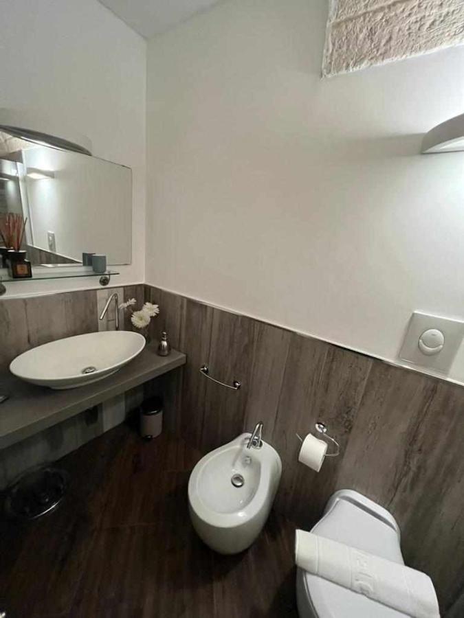 Al Centro Exclusive Apartment Brindisi Eksteriør billede